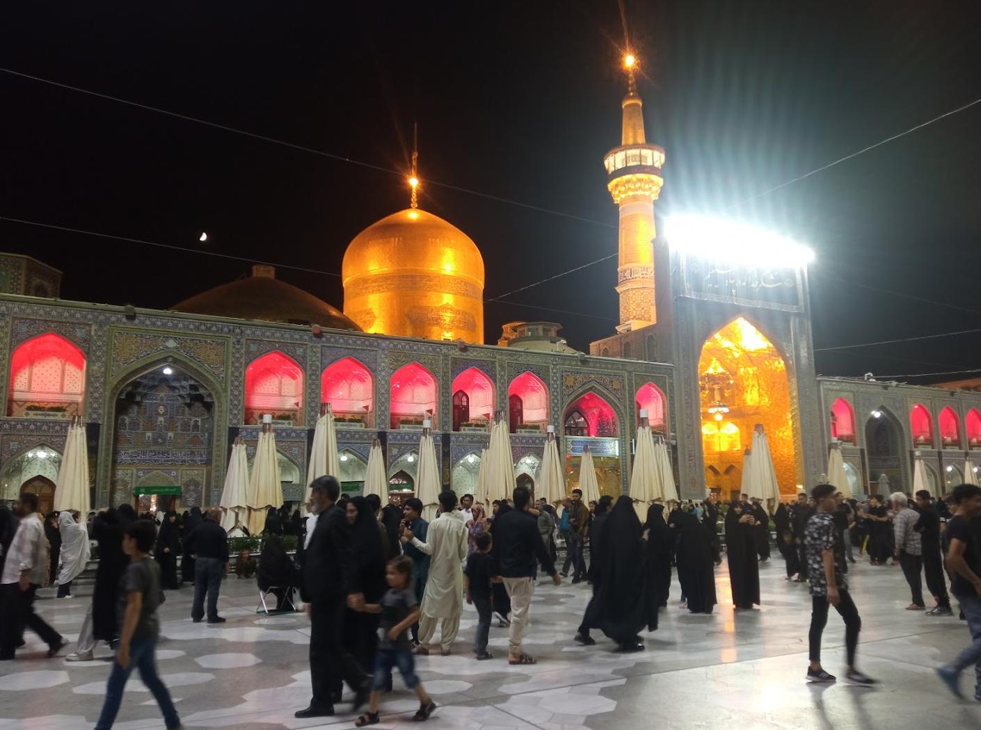حرم امام رضا (ع)
