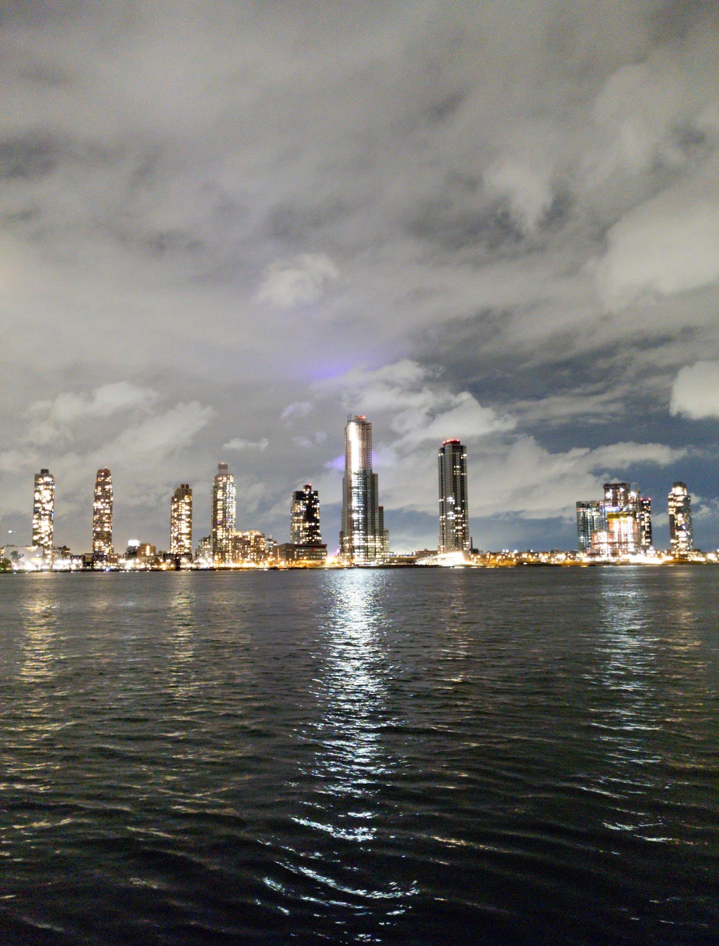 Plataforma do Rio East