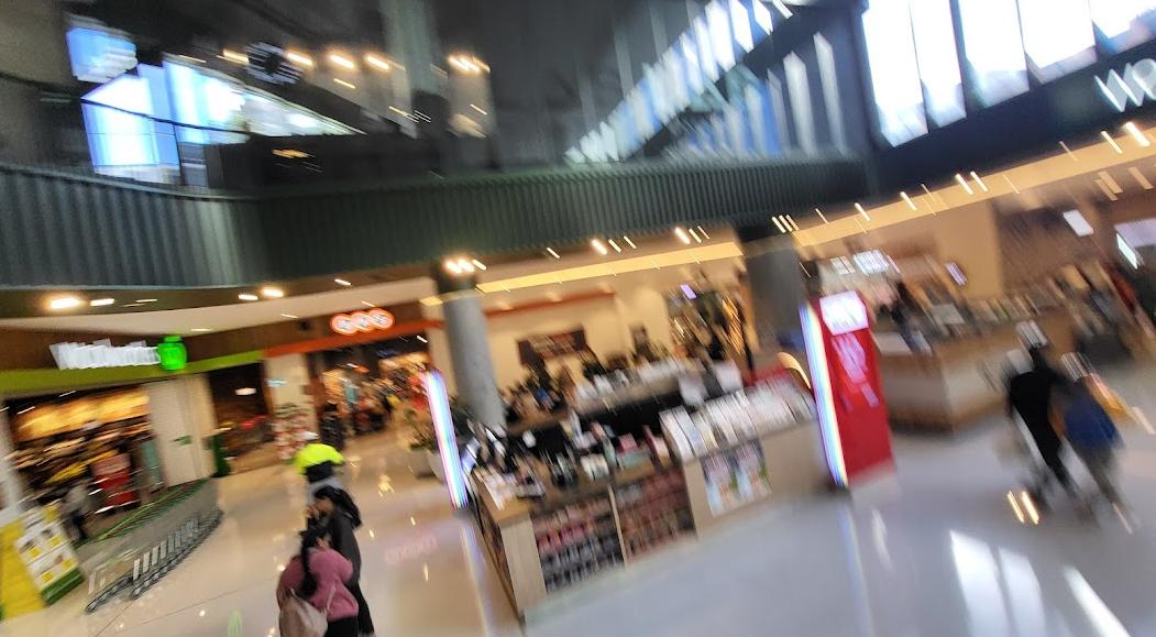Rhodes Central