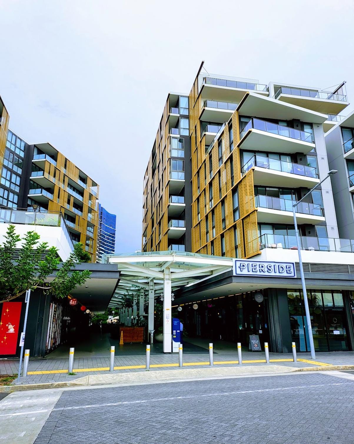 Pierside Shopping Centre