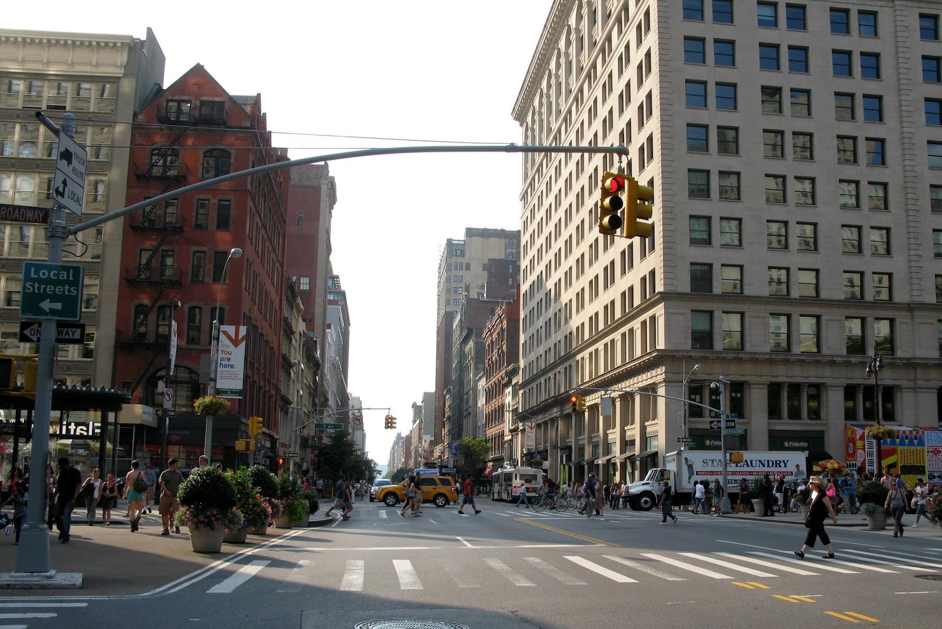 Madison Square Apt A.Ş.