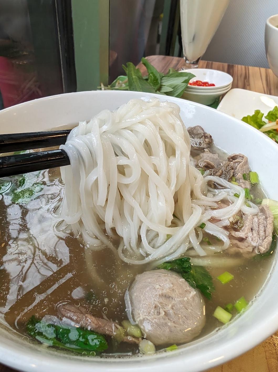 pho bom