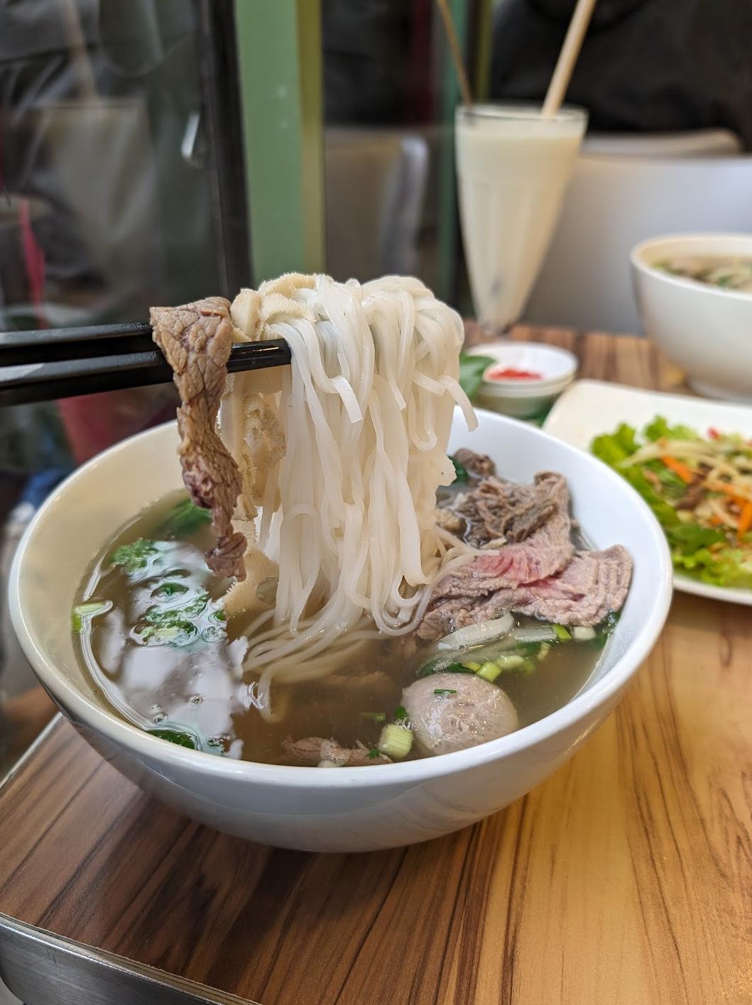 pho bom