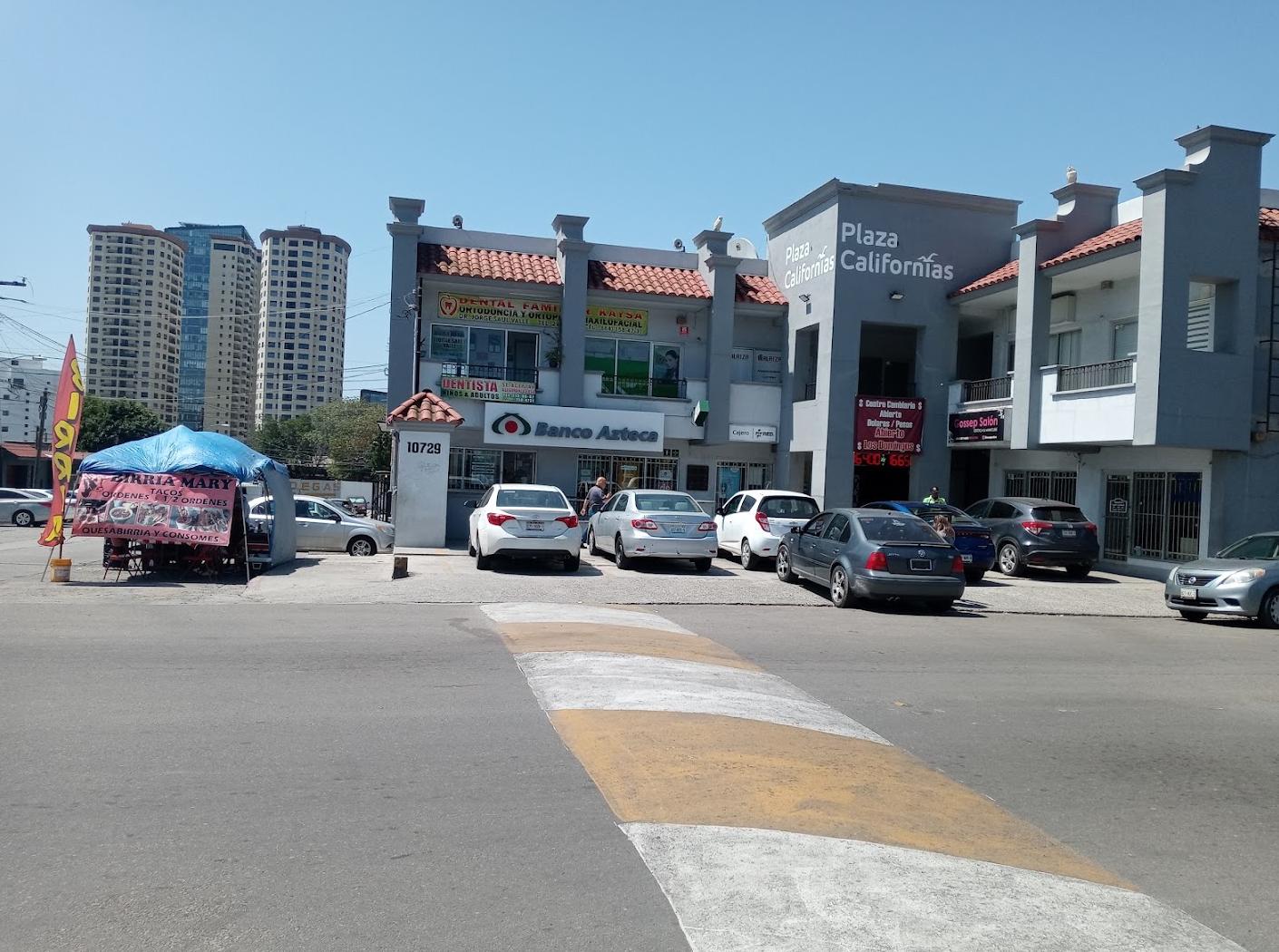 PLAZA CALIFORNIAS